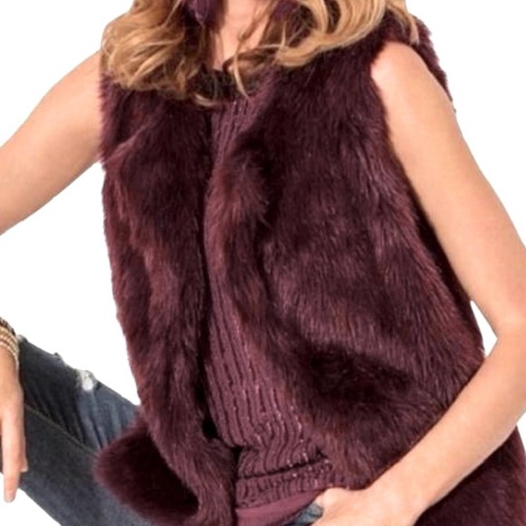 0139 NEW Purple Faux Fur Purple Vest - Picture 1 of 11